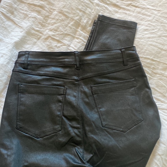 Black faux leather high rise pants - Picture 5 of 5